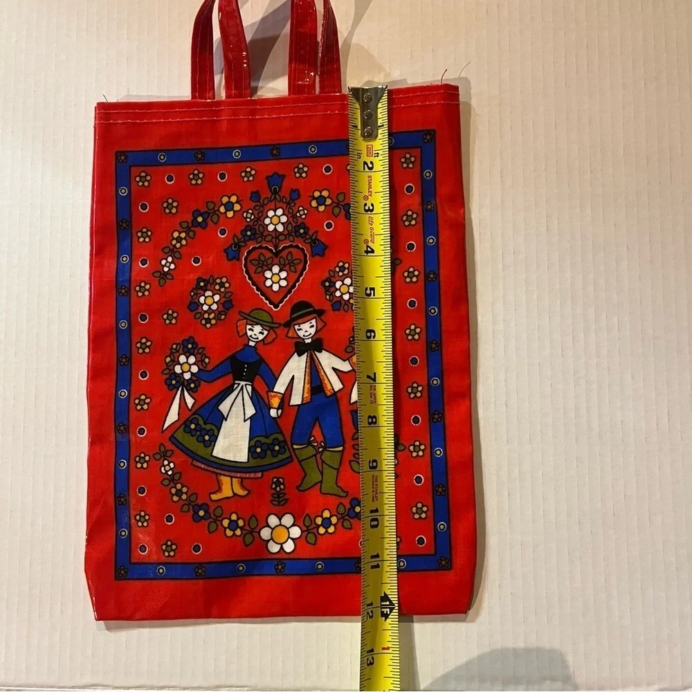 PVC Scandinavian Design Floral Hearts Tote Farmers Market Bag Small